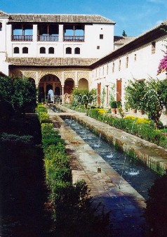 Patio de la Acequia.